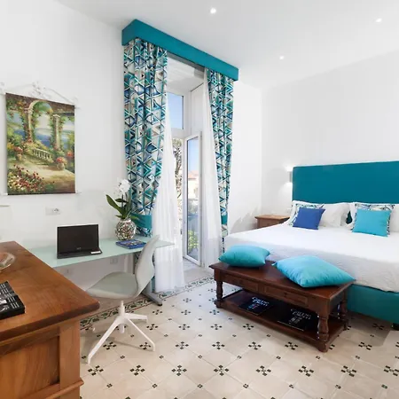 Nyaraló Shine House Sorrento